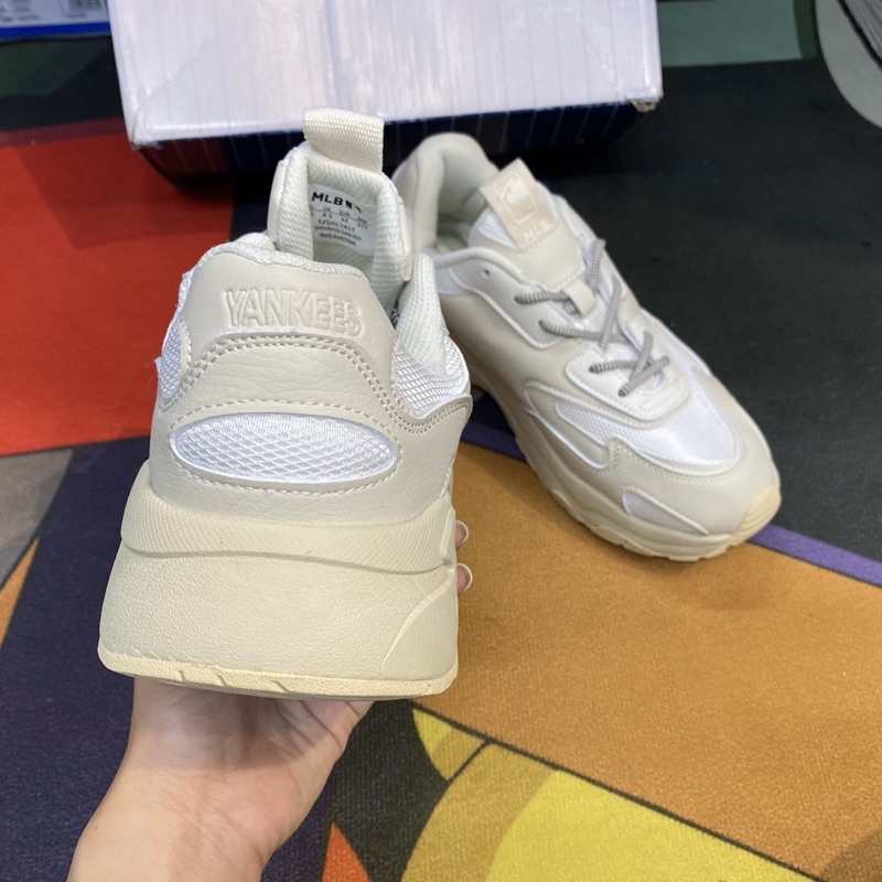 GIÀY M.L.B CHUNKY BIGBALL LITE WHITE CREAM BE KEM LAI AU