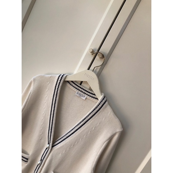 Áo khoác Cardigan nữ Claudie Pie* phối 2 túi mini thu đông 2021