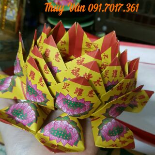 HOA SEN GIẤY CÚNG DƯỜNG (Gấp bằng giấy in Chú Đại Bi)