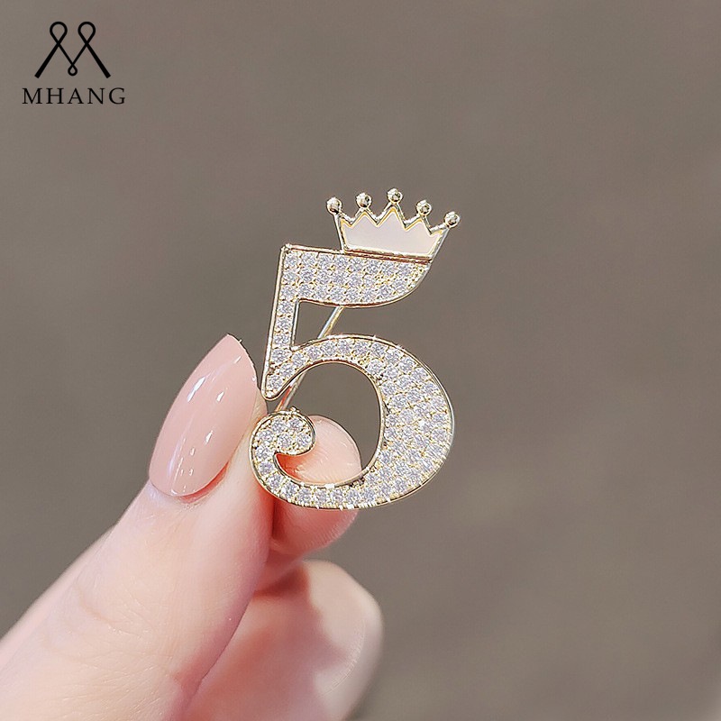 Ghim Cài Áo Hình Số 5 Vương Miện Đính Đá Sang Trọng