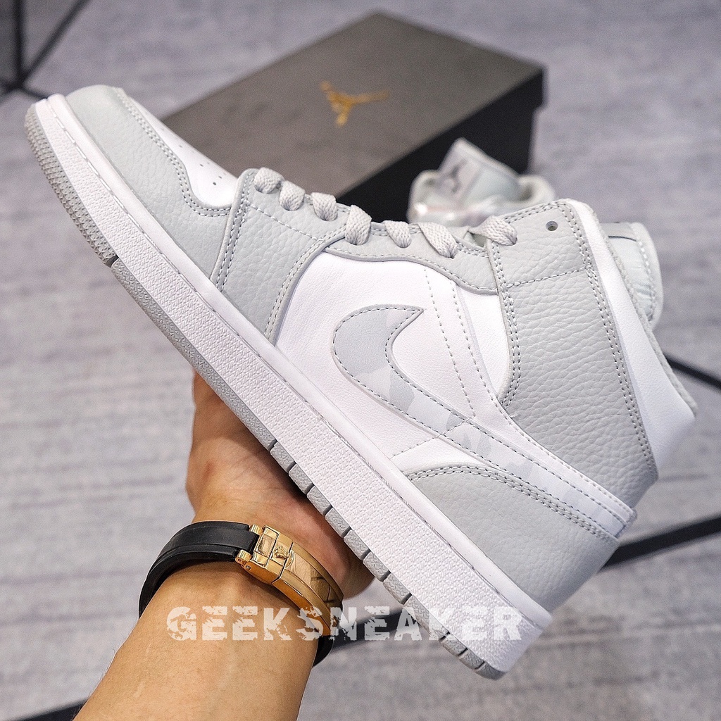 Giày Thể Thao Cổ Cao | Sneaker MidTop - Jordan 1 Mid Grey Camo