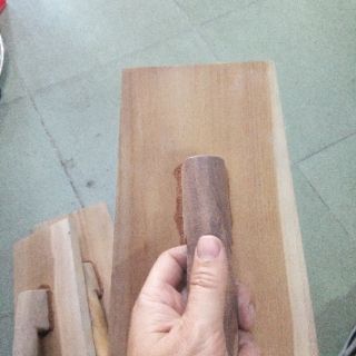 Bàn chà giá Tỵ