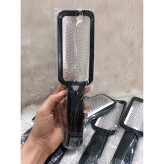 Dụng cụ chà gót chân .