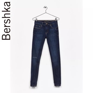 Quần jeans Bershka (gửi mẫu quần vào inbox nhé)