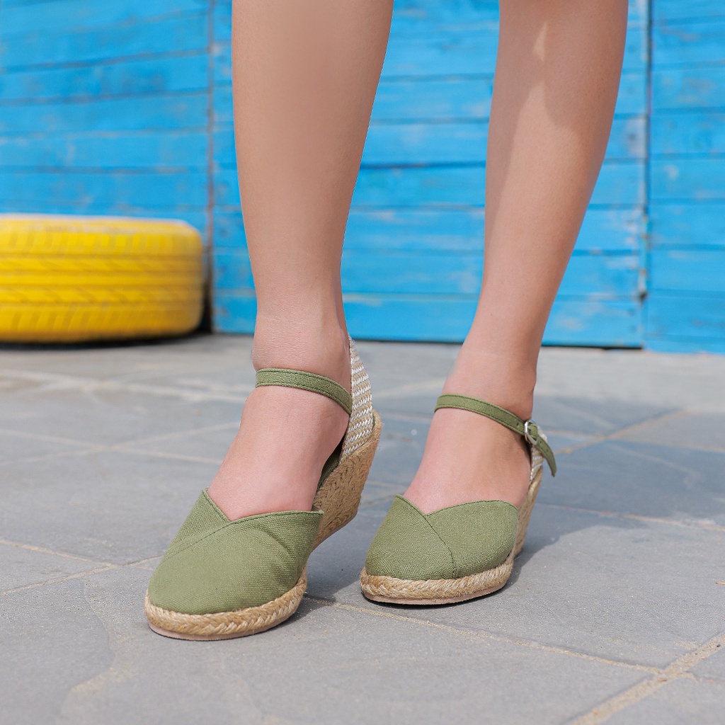 Giày cói Liliw cao gót nữ đế xuồng mũi tròn cao 6cm - Bantayan Màu Ô Liu