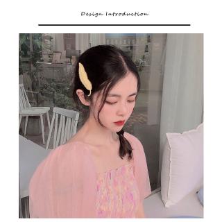 Kẹp Tóc Hình Chiếc Lá Dạ Quang Phong Cách Hàn Quốc