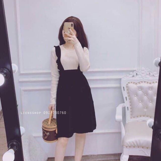 Váy len giả yếm