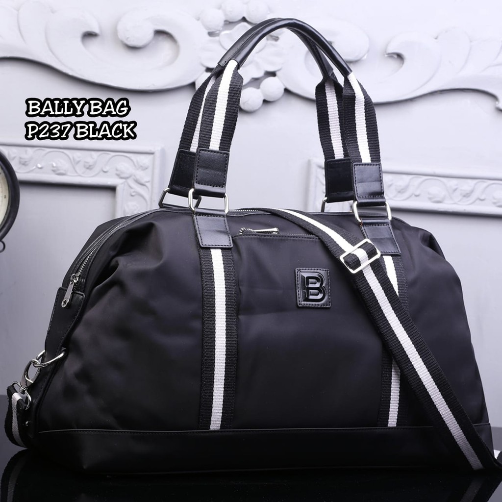 Túi đựng quần áo hiệu MESSENGER BLY P237 | BigBuy360 - bigbuy360.vn