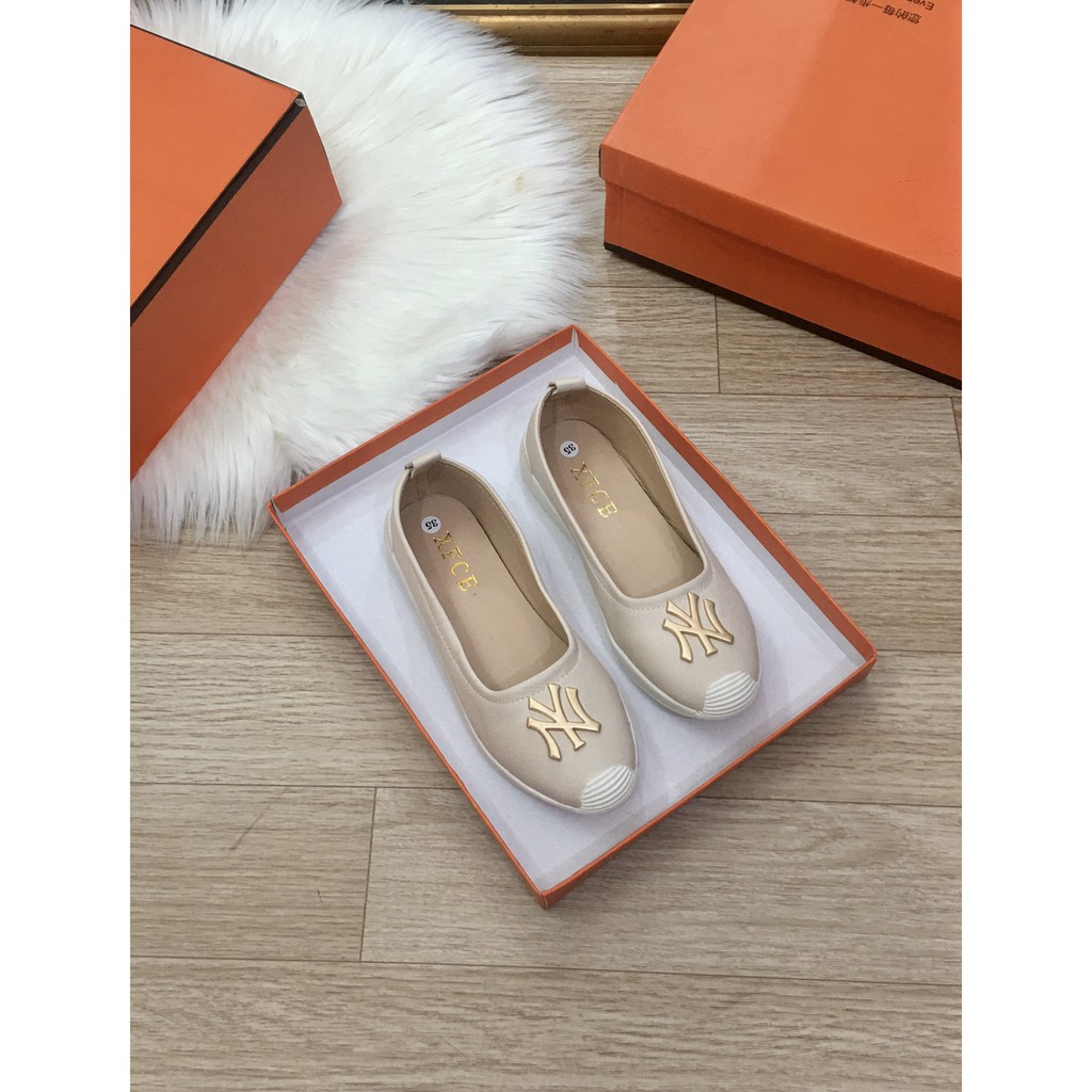 Giày lười nữ phối chữ nyyy chất da mềm êm chân