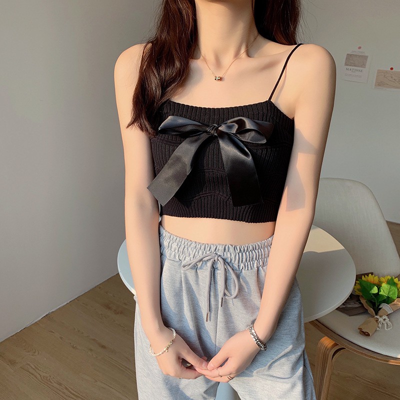 Áo croptop hai dây nơ ngực