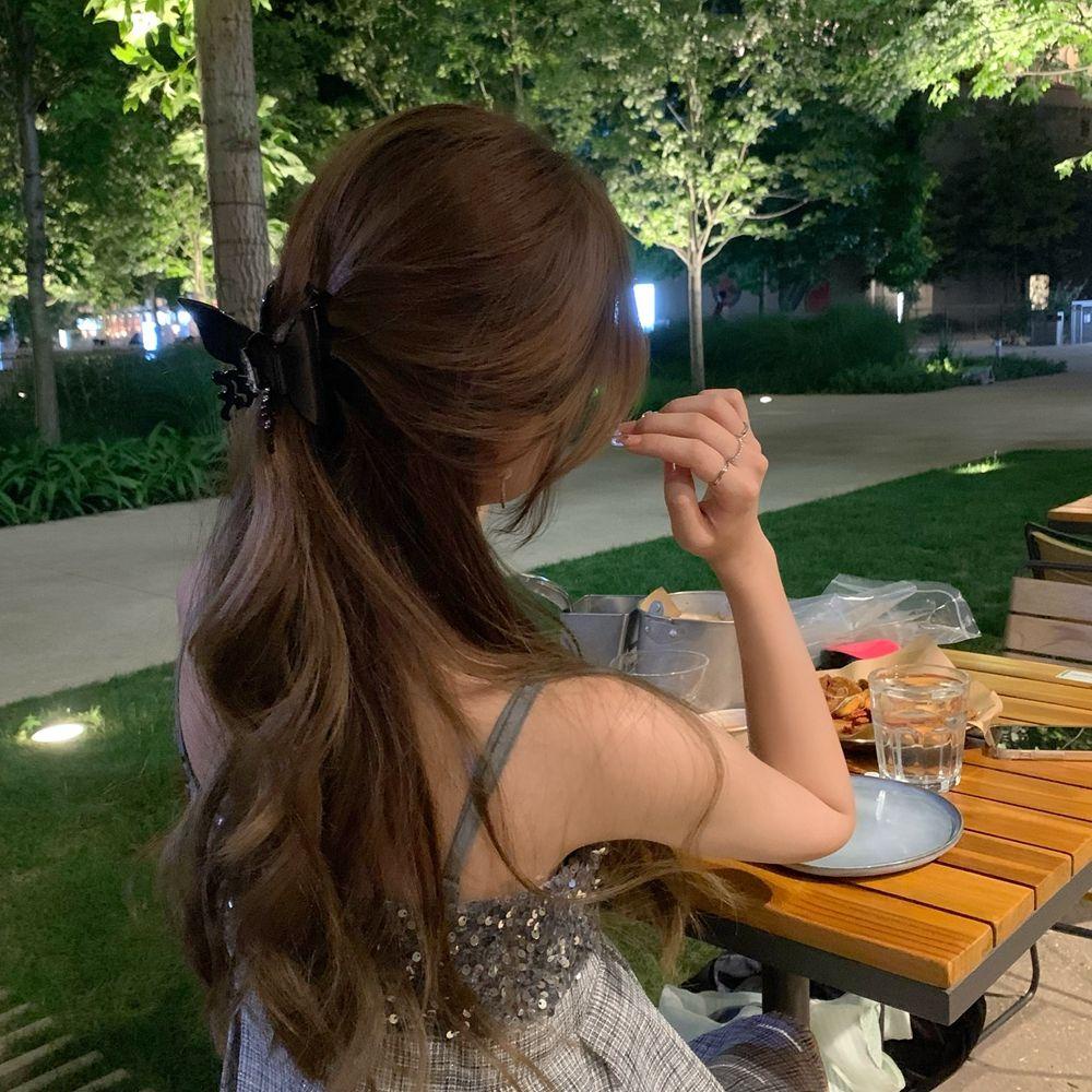 IVORY Kẹp Tóc Bướm / Cá Mập Hình Học Rỗng Sáng Tạo Ngọt Ngào Cho Nữ