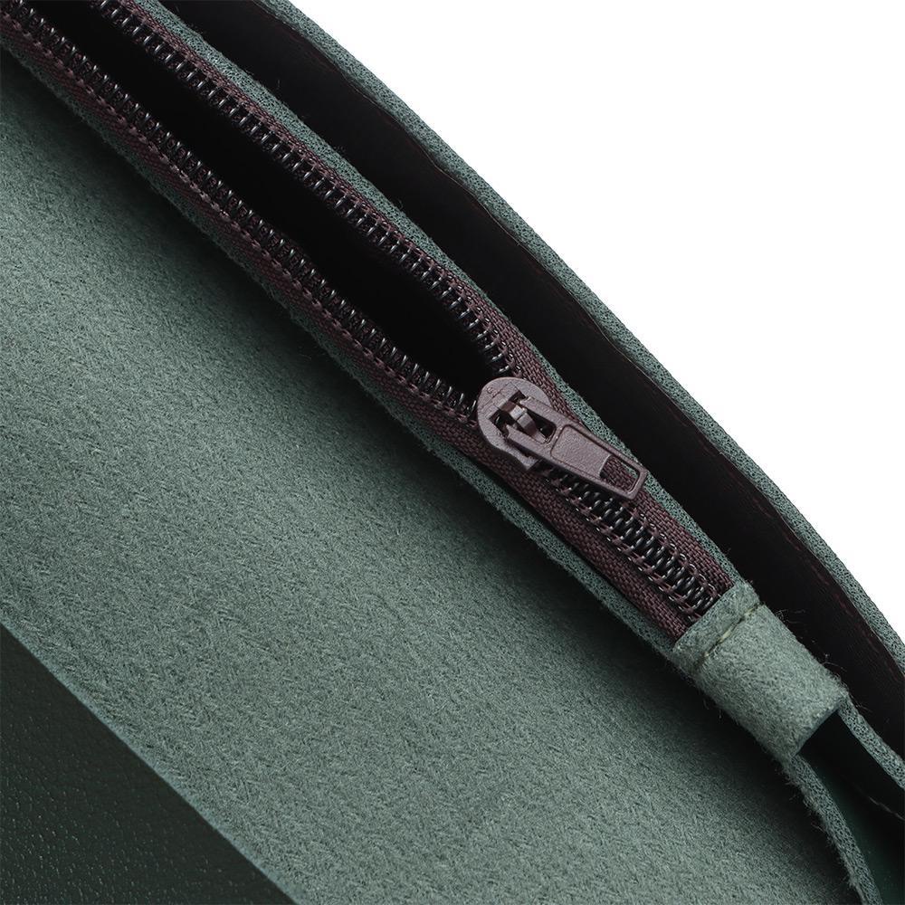 CACTU Ví Da Pu Cầm Tay Thời Trang Đính Hình Bướm Và Bóng Lông