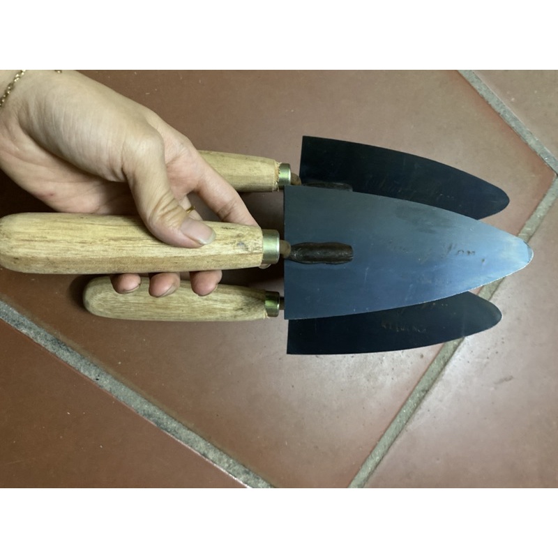 Bay xây dựng loại xịn