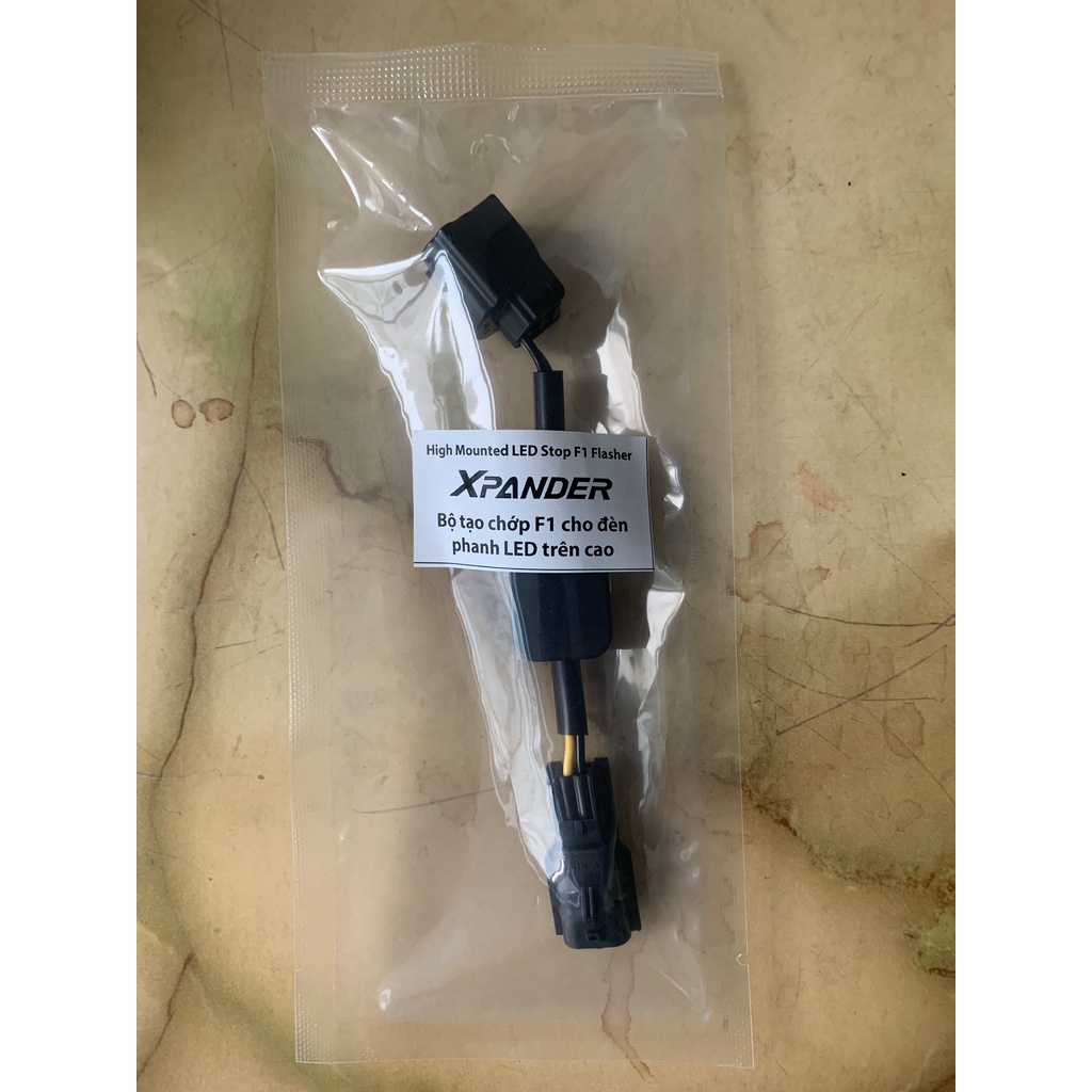 Xpander-Bộ mạch tạo chớp  đèn phanh led trên cao xe Xpander