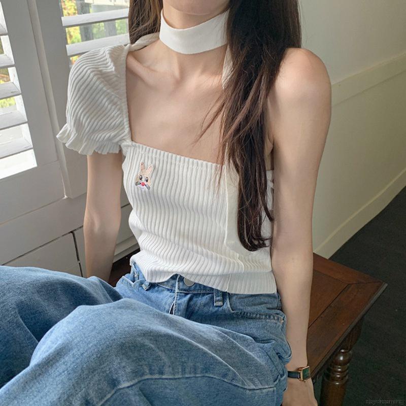 Áo Dệt Kim Tay Ngắn Hoạ Tiết Thêu Thiết Kế Cổ Yếm Quyến Rũ