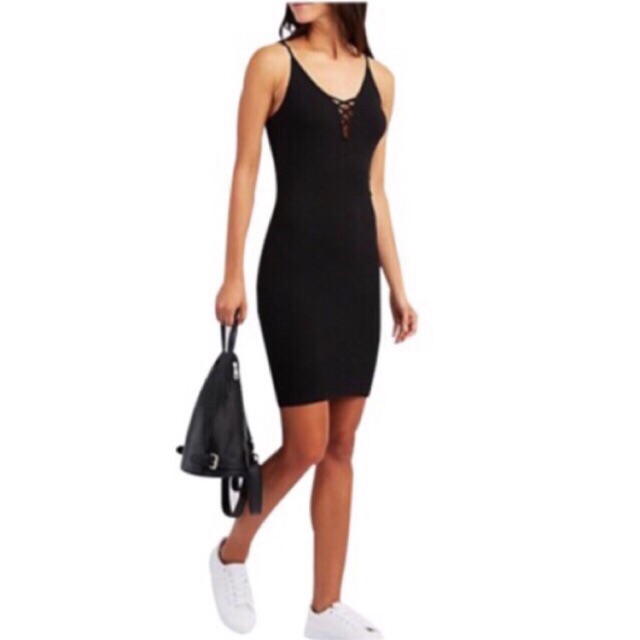 Đầm body đan dây vnxk (thanh lý)