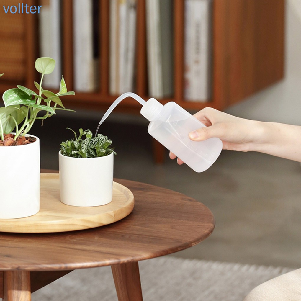 Bình nhựa tưới cây 500ml