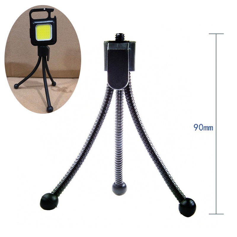 Đèn LED COB Mini Có Móc Khóa Đa Năng Sạc Cổng USB Tiện Dụng Đèn COB siêu sáng: Đèn pin móc khóa có đèn LED mạnh mẽ có thể cung cấp tới 800 lumen chiếu sáng trong khi vẫn duy trì kích thước di động và thiết kế đơn giản.