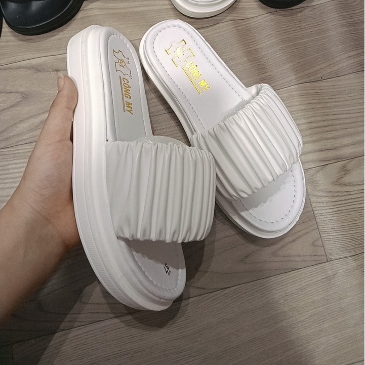 Dép nữ quai ngang bèo nhúm hai màu đen và trắng đế cao 3 cm cực xinh, hot 2022