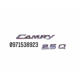 Chữ camry 2.5 q dán đuôi xe camry