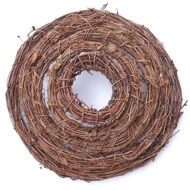 Vòng cỏ khô handmade