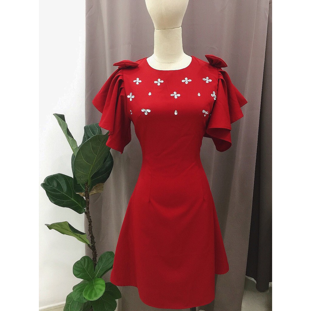Đầm dự tiệc đính hoa đá siêu xinh Chou Dress