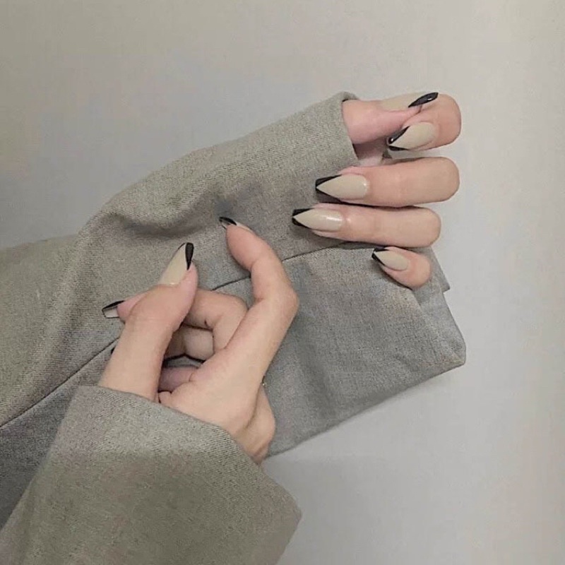 Bộ 24 móng tay giả kiểu dáng thời trang có thể tái sử dụng nail giả trang trí nghệ thuật KURI.ORDER