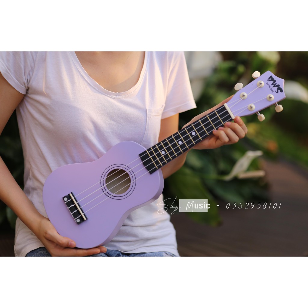 Đàn Ukulele Soprano 21inch BWS Màu Full Gỗ 100% Cho Người Mới Tập (Tặng full 6 món phụ kiện)