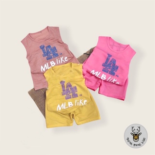 Bộ quần áo ba lỗ cho bé gái