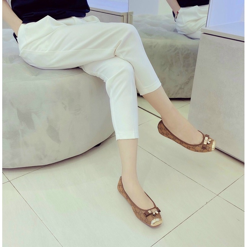 Giày Búp Bê Khoá Lắc Siêu Sang Chảnh Êm Xịn