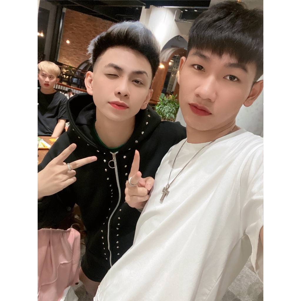 Áo khoác nỉ , áo hoodie zip đính đá cực chất cho mùa đông 2022