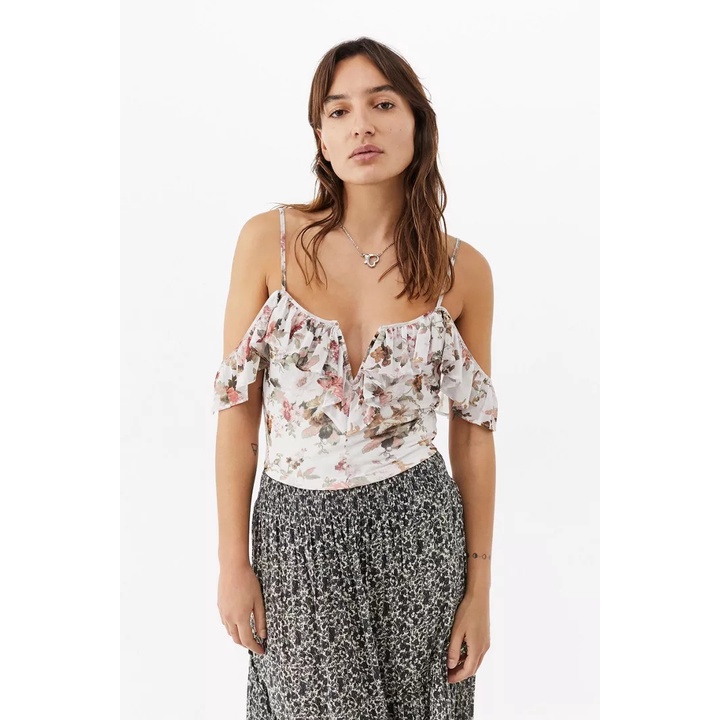 Áo kiểu hai dây Urb4n xuất khẩu