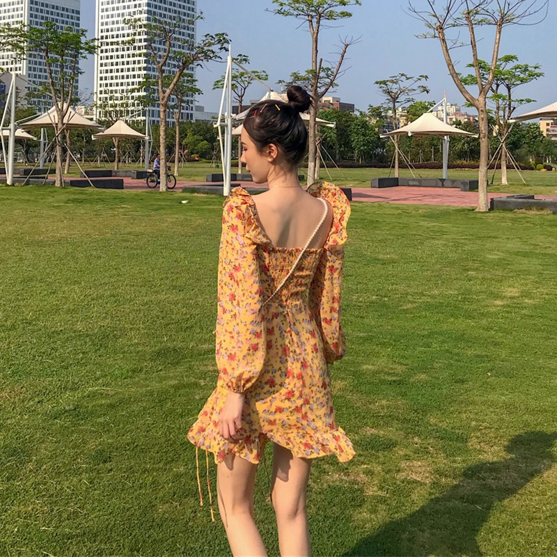 Đầm hoa nhí dáng xòe cổ vuông tay dài mini Emilyshop