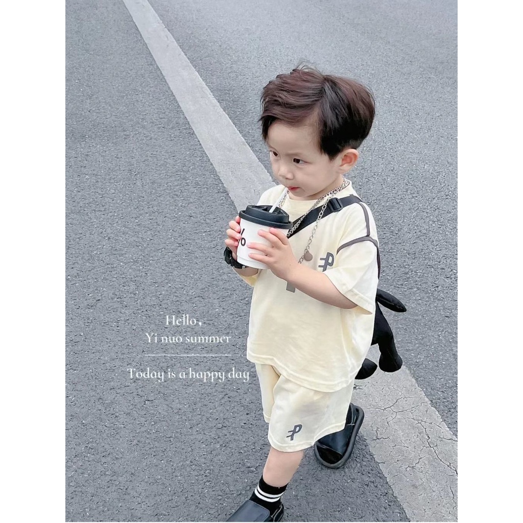 Bộ Đồ Ngắn Tay Thời Trang Mùa Hè Phong Cách Mới Mẻ Dành Cho Bé Trai