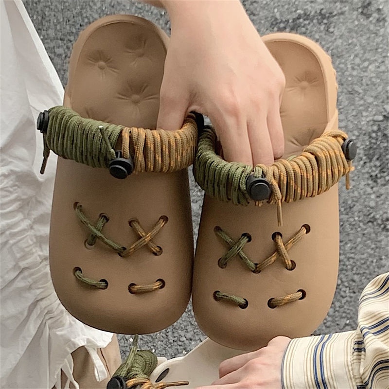 Giày Đục Lỗ Dây Giày Hoạt Hình Phong Cách Unisex Cổ Điển Cao Cấp Mùa Hè Ngoài Trời Dành Cho Ba Mẹ Và Bé