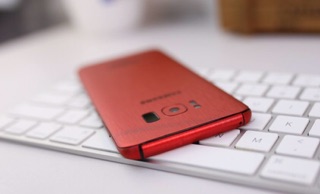 Skin Dán Samsung Đỏ Xước