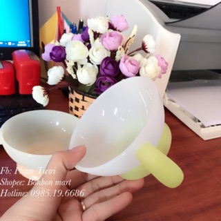 Bát ăn em bé Combi nhiều màu