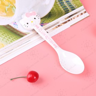 Muỗng ăn cơm trang trí hình Hello Kitty dành cho bé