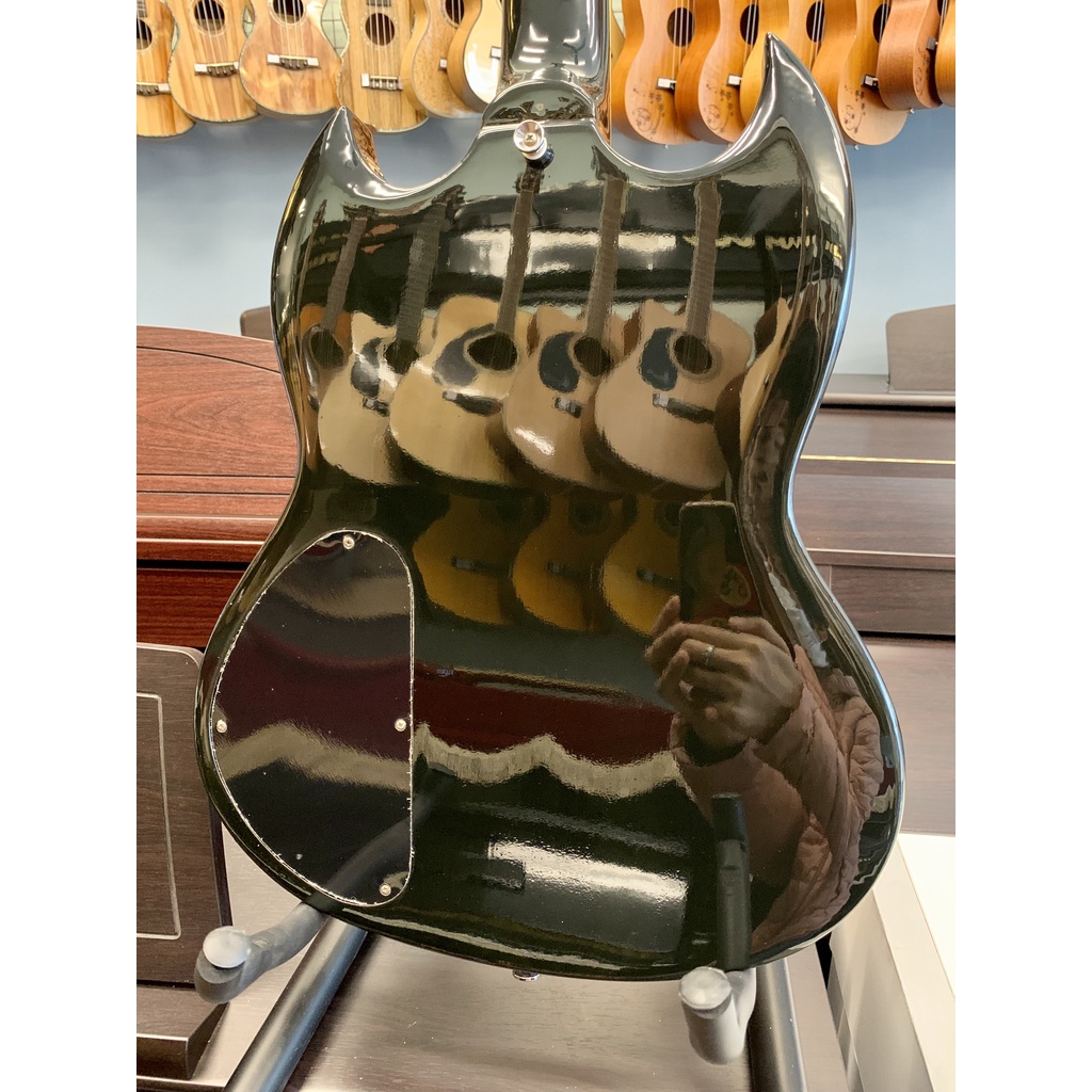 Đàn guitar điện Trung Quốc màu đen