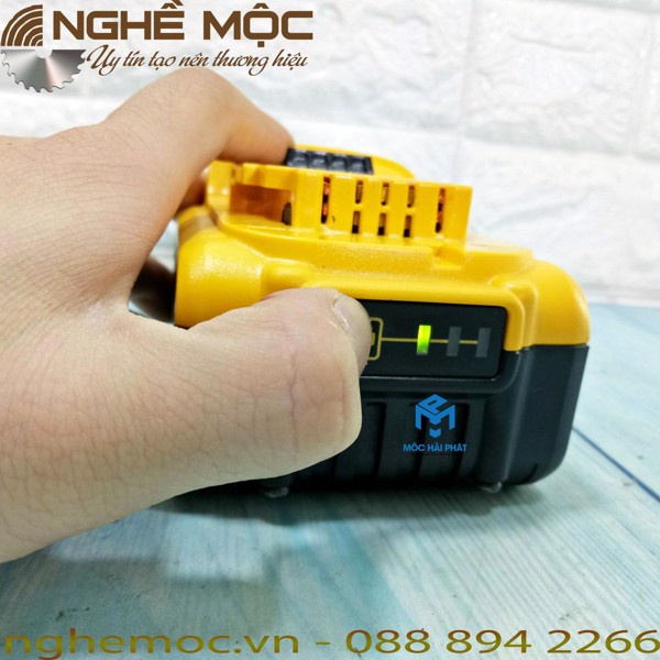 Pin Dewalt Li-ion 18V 2Ah