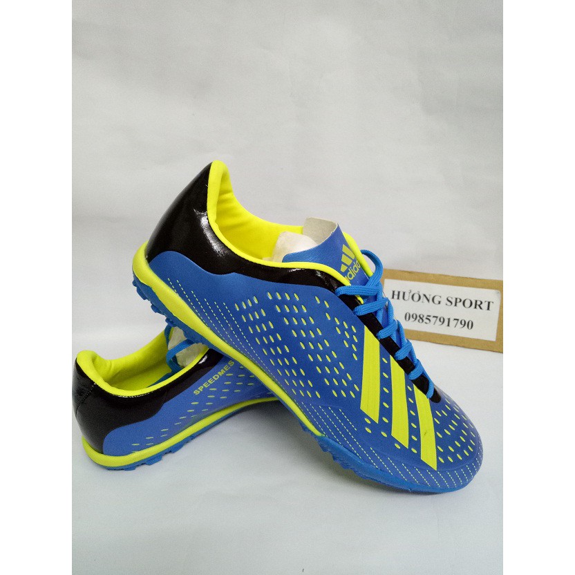 Giày đá bóng mẫu adidas