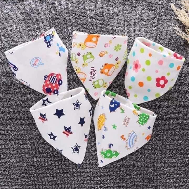Set 3 khăn yếm tam giác 2 lớp cotton có cúc bấm cho bé
