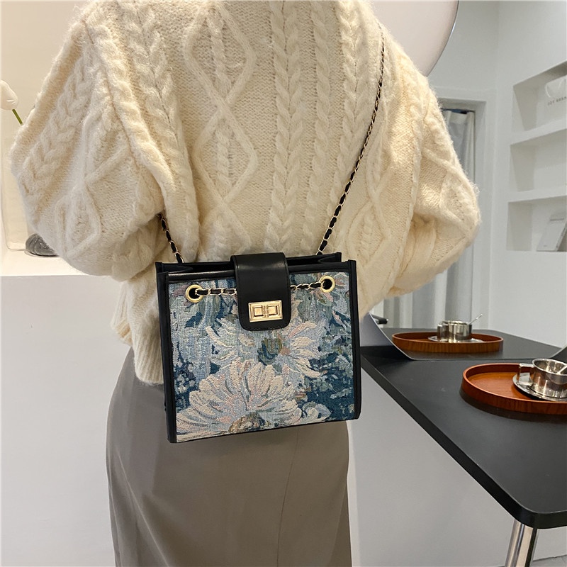 Túi tote Đeo Vai Sức Chứa Lớn Phong Cách Thời Trang Mới Phổ Biến Cho Nữ