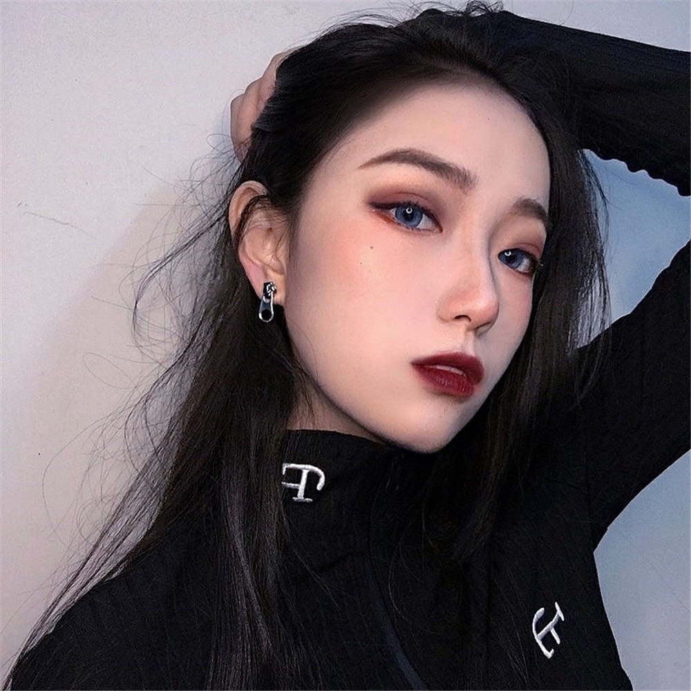 Khuyên tai hình khóa kéo kiểu dáng độc đáo phong cách hip hop