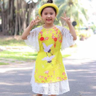 Áo dài kèm chân váy kèm mấn bé gái 1,5kg