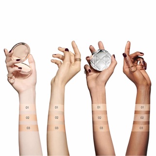 PHẤN PHỦ DẠNG NÉN DIOR