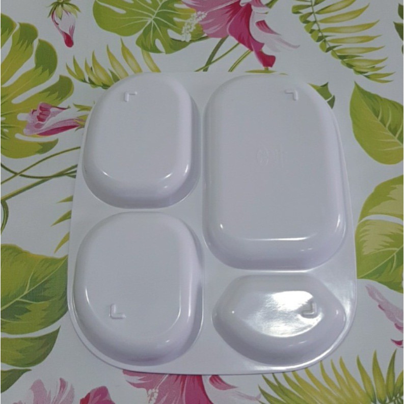 Khay ăn cho bé hình thú dễ thương,Khay 18 Nhựa Melamine Cao Cấp