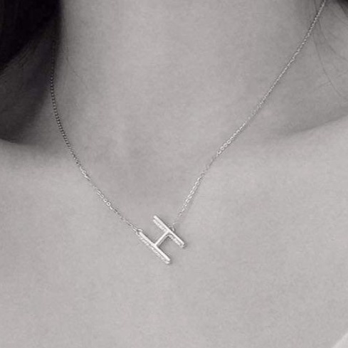 Dây chuyền bạc ta chữ H đính đá_van jw