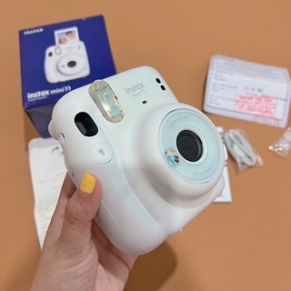 MÁY CHỤP ẢNH INSTAX MINI 11 (đã sử dụng)