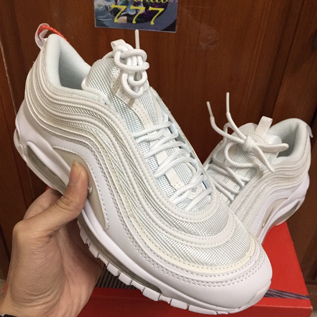 Giày Air Max 97 ( full trắng- phản quang- full box tặng kèm móc khoá)